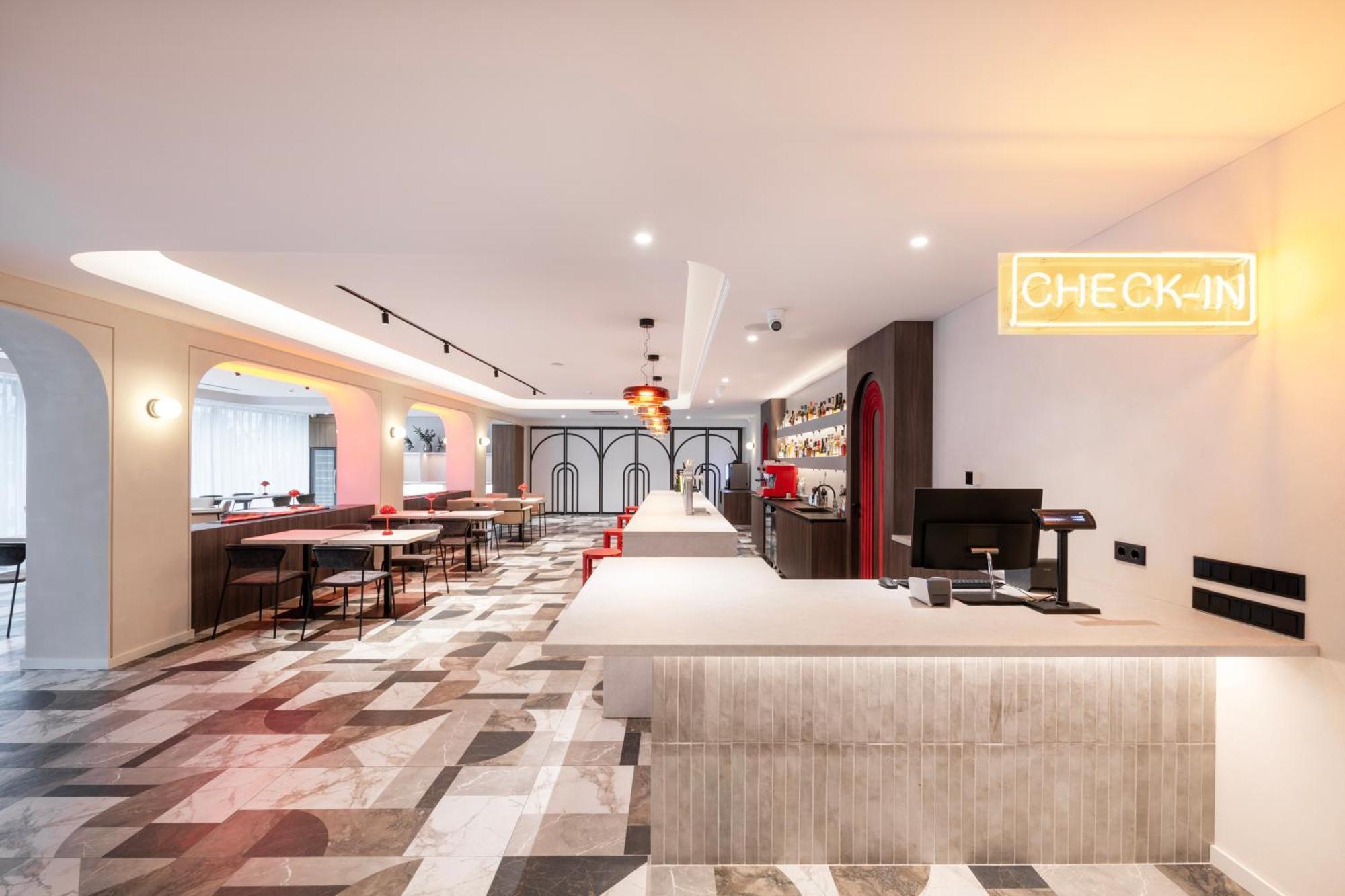 Taurage Hotel 외부 사진
